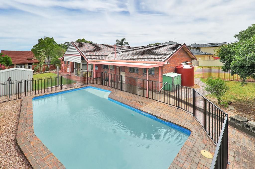 8 ARALIA ST, SUNNYBANK, QLD 4109