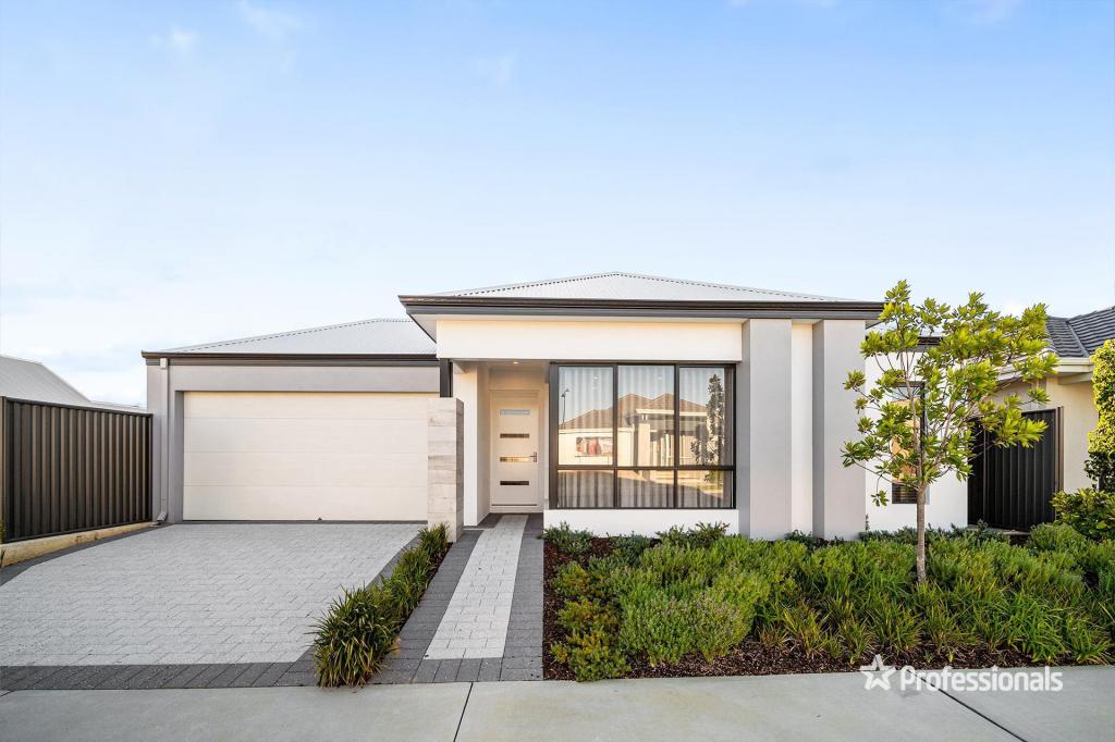 31 Awati Way, Jindalee, WA 6036