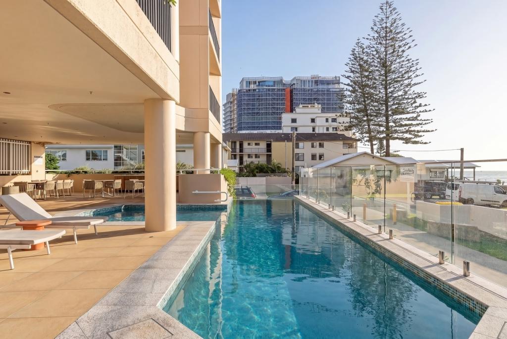 205/4 Seventeenth Ave, Palm Beach, QLD 4221