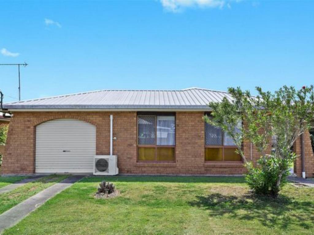 13 Skinner St, Gatton, QLD 4343