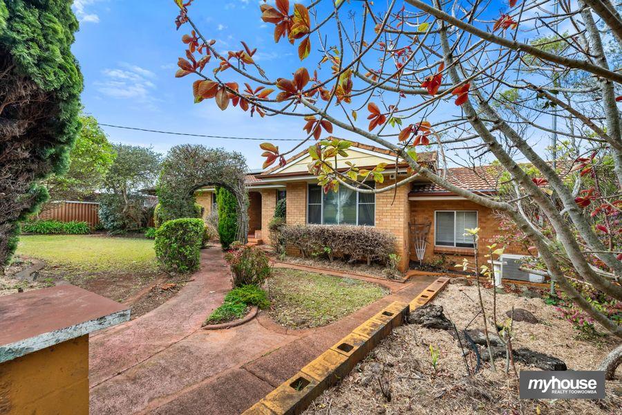 14 Ladner St, Drayton, QLD 4350