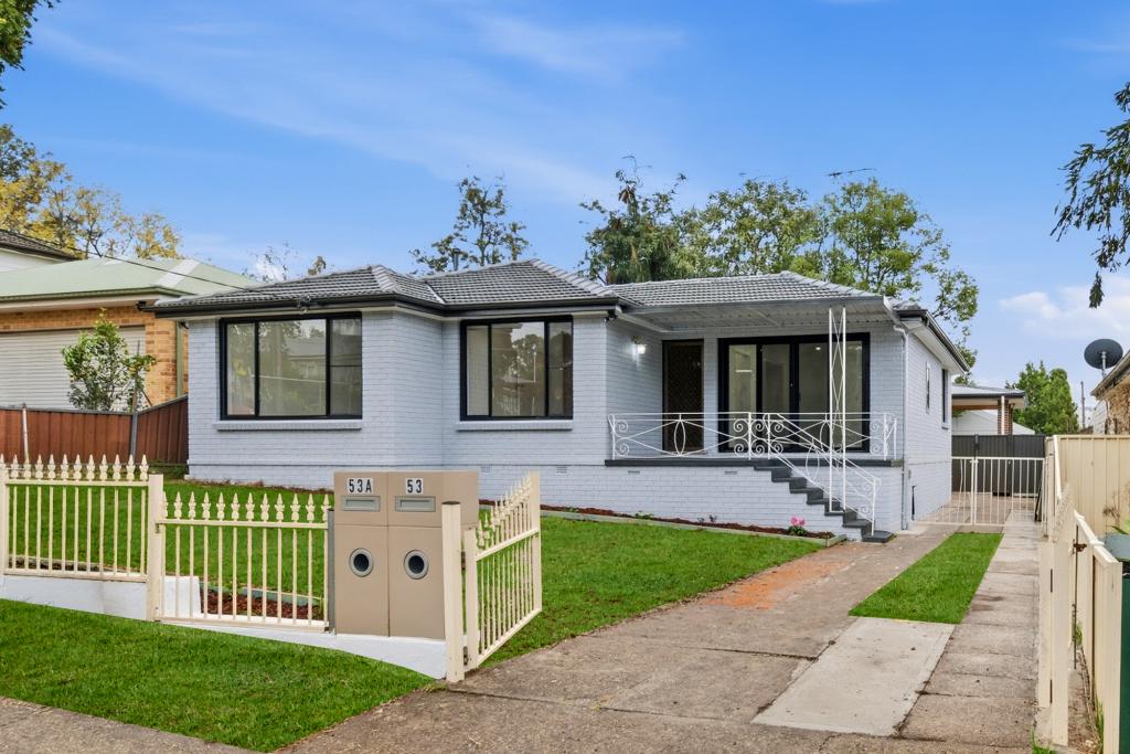 53 & 53a Smith St, Kingswood, NSW 2747
