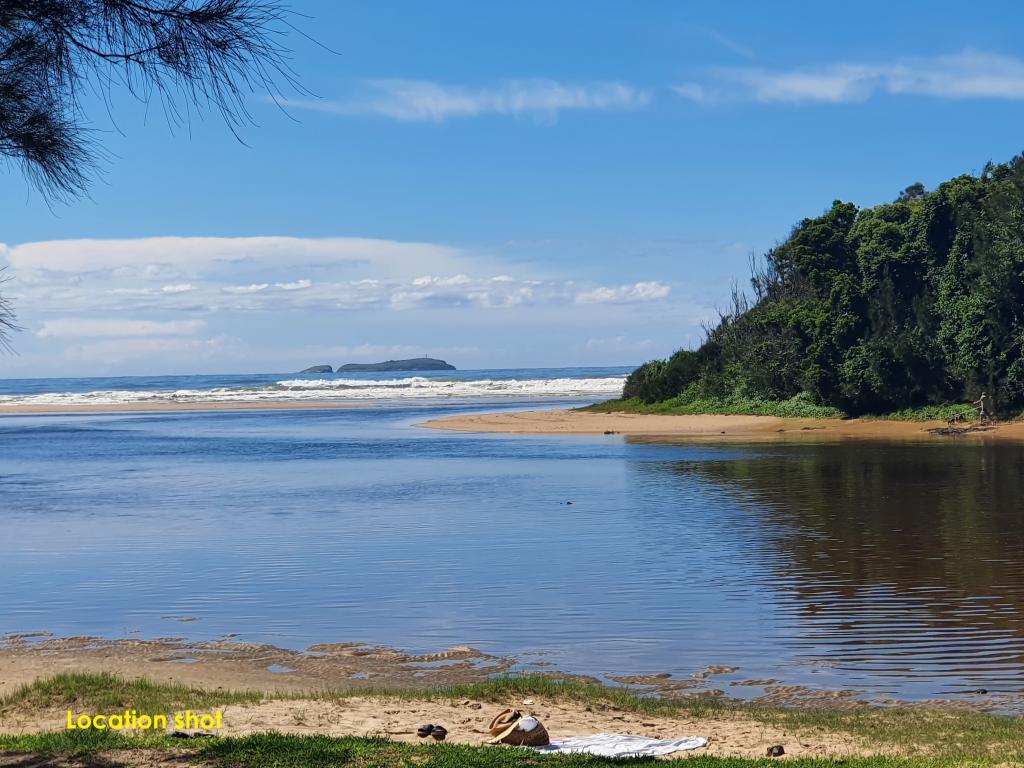 3 HALYARD AVE, MOONEE BEACH, NSW 2450