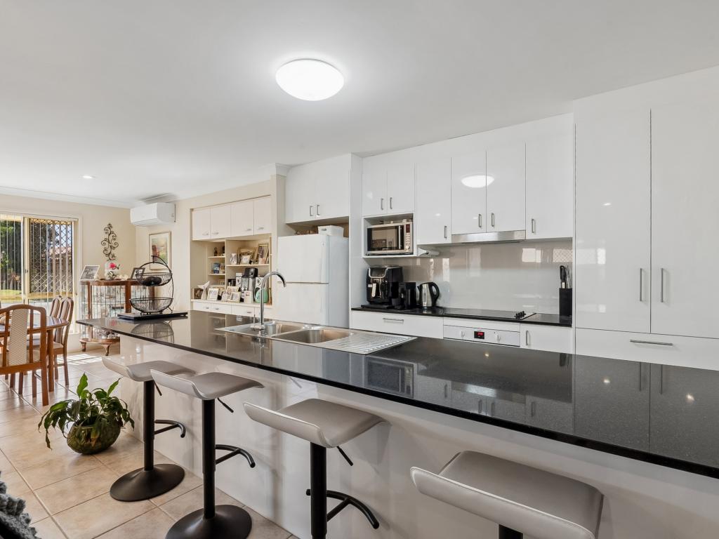 2/9 SHORE PL, KINGSCLIFF, NSW 2487
