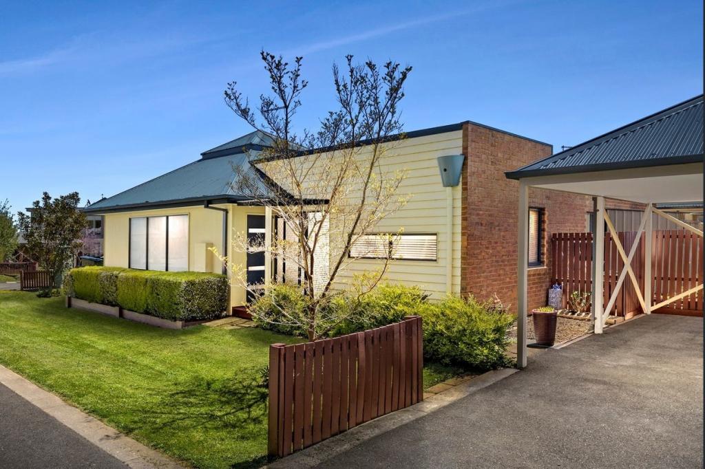 1/34 Smith St, Daylesford, VIC 3460