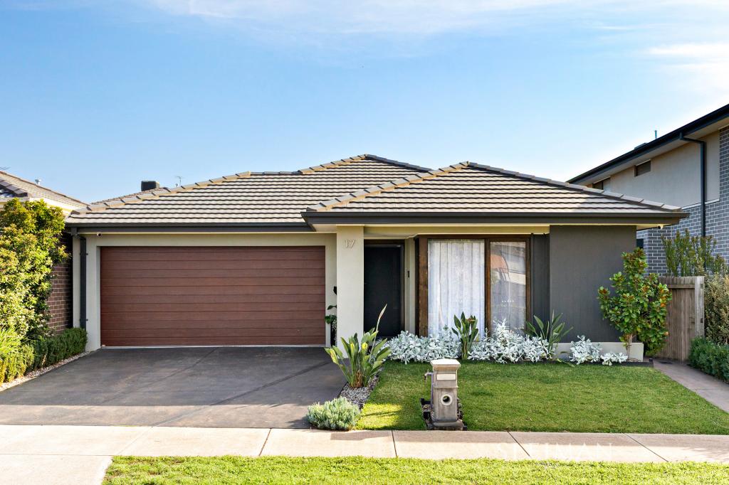 17 QUARRY RD, AINTREE, VIC 3336