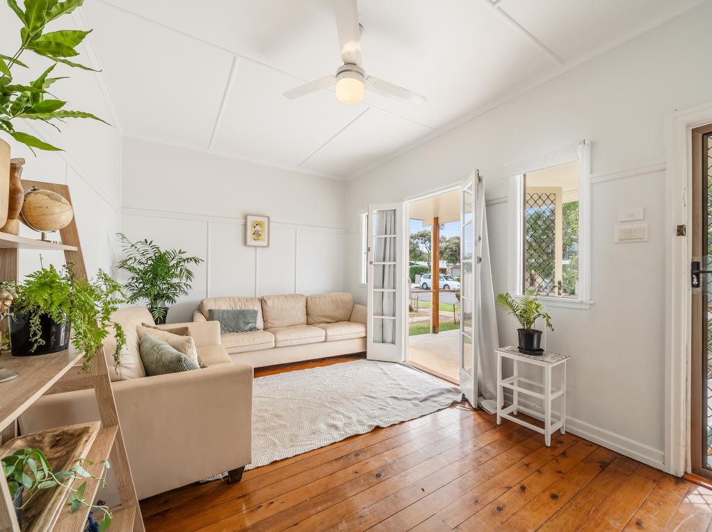 3 Dunns Tce, Scarborough, QLD 4020