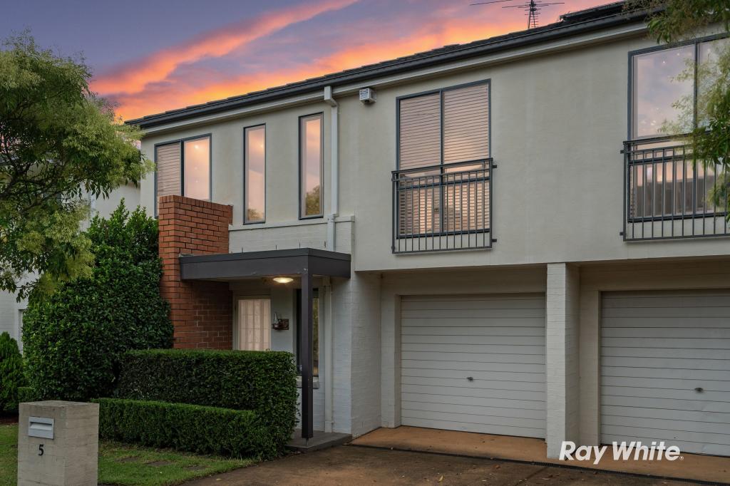 5 Dianella Cct, Woodcroft, NSW 2767