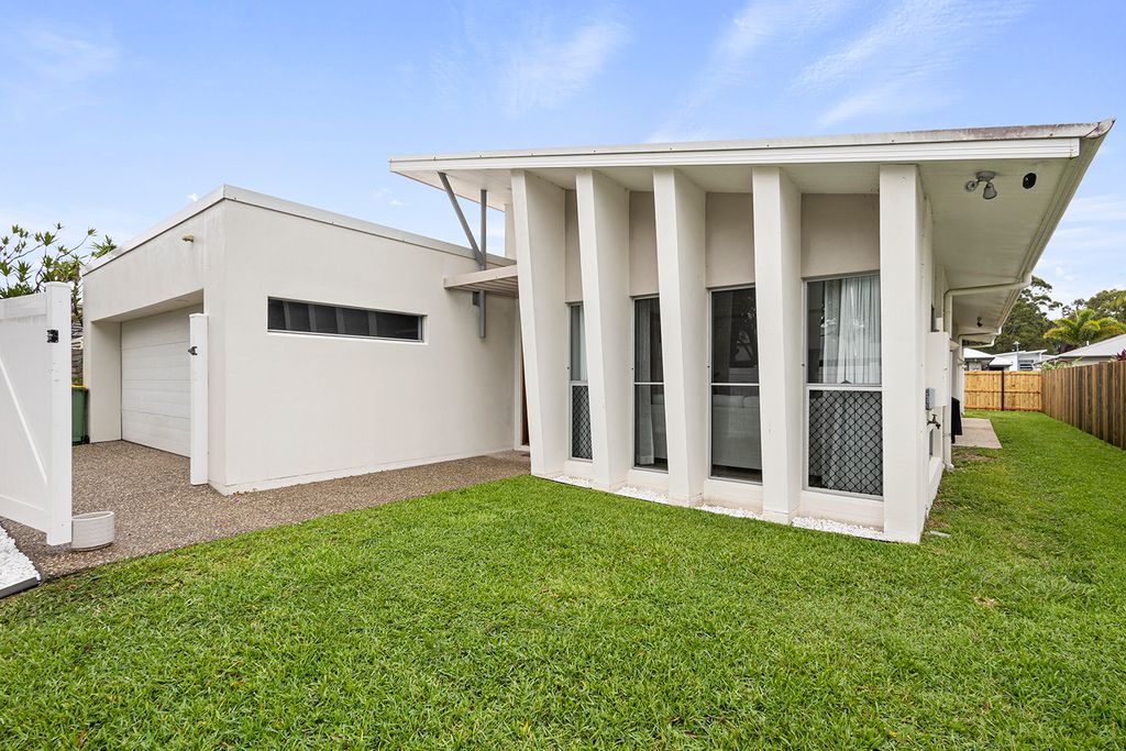 2 Tamarind St, Meridan Plains, QLD 4551