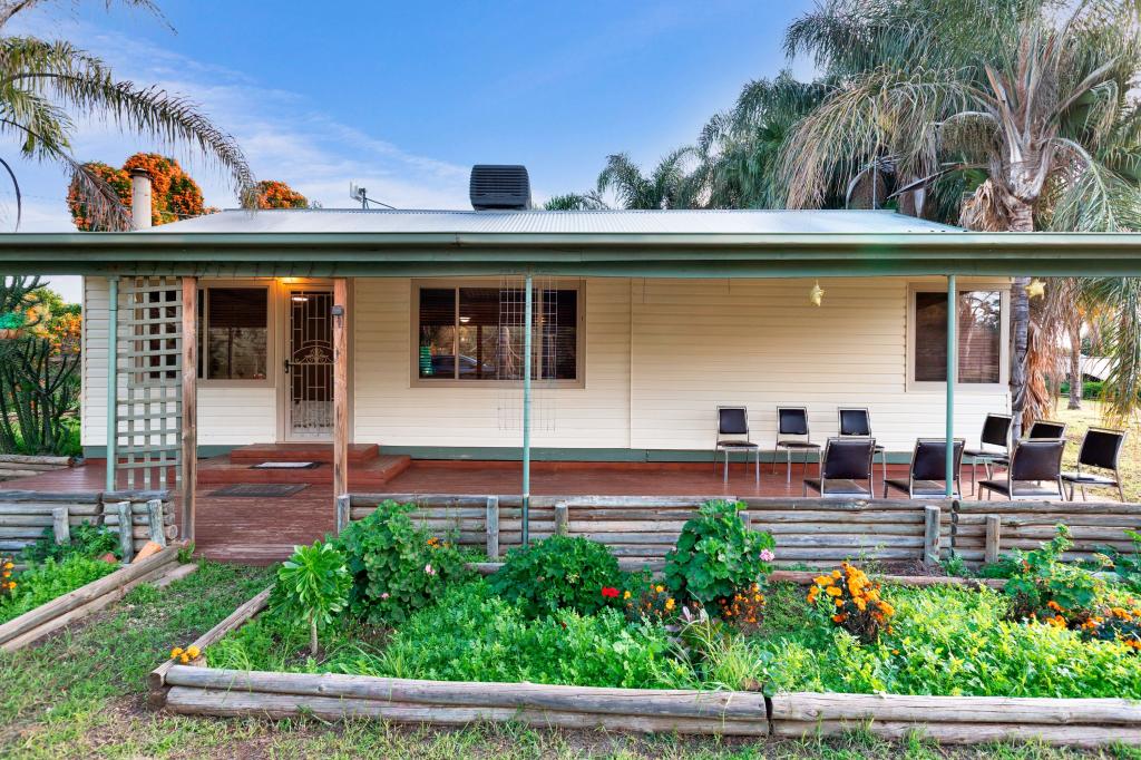 2700 Kulkyne Way, Nangiloc, VIC 3494