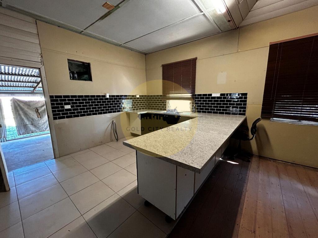 115 Stubley St, Charters Towers City, QLD 4820