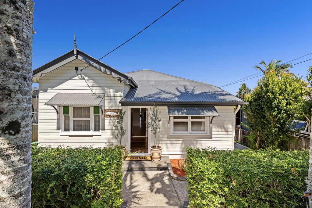8 Page Pde, Burleigh Heads, QLD 4220