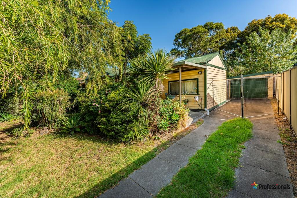 322 CAMP RD, BROADMEADOWS, VIC 3047