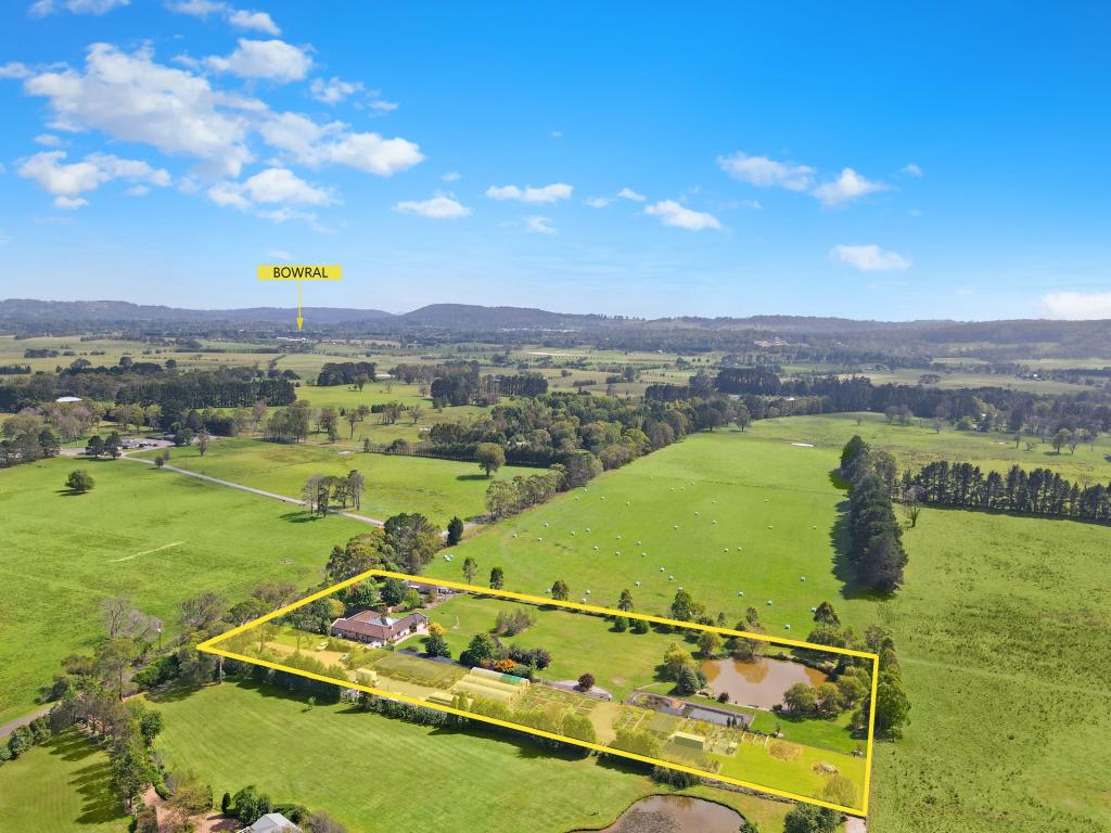 221 SPROULES LANE, GLENQUARRY, NSW 2576