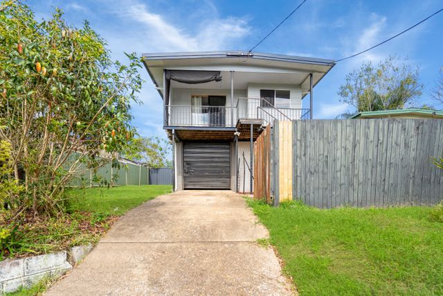 27 David St, North Booval, QLD 4304