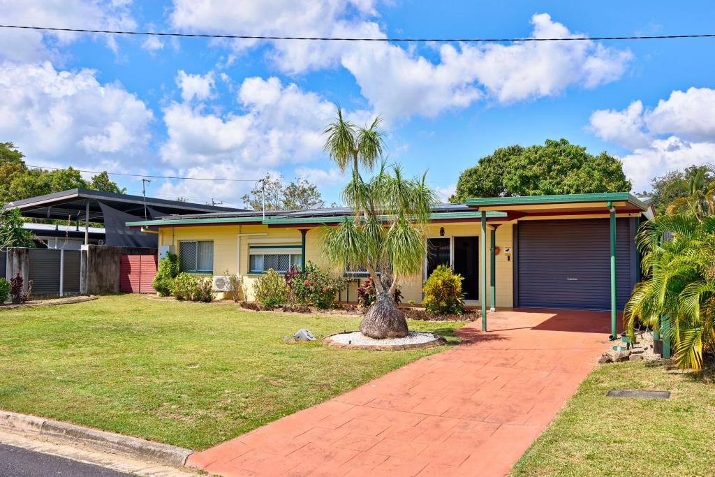3 Tee St, Yorkeys Knob, QLD 4878