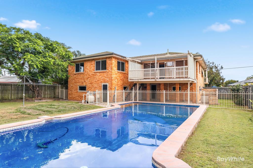 210 Walker St, Svensson Heights, QLD 4670