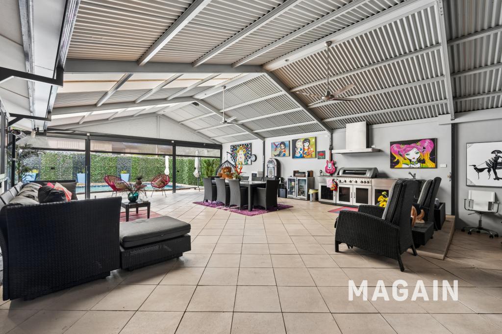 11 Booth St, Happy Valley, SA 5159