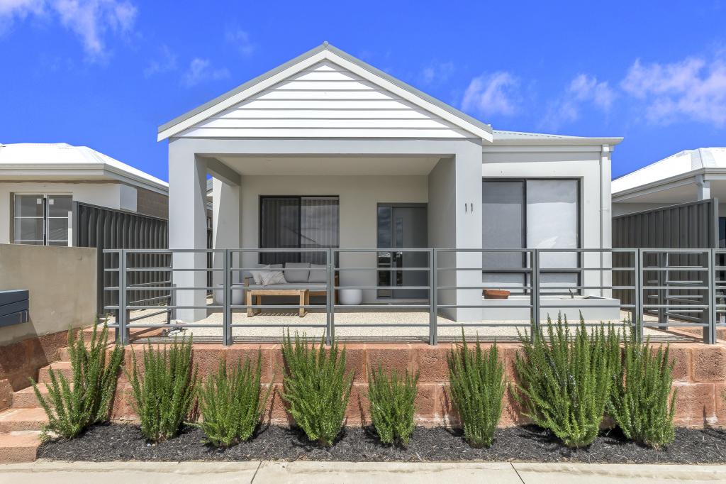 11 Karapiro St, Champion Lakes, WA 6111