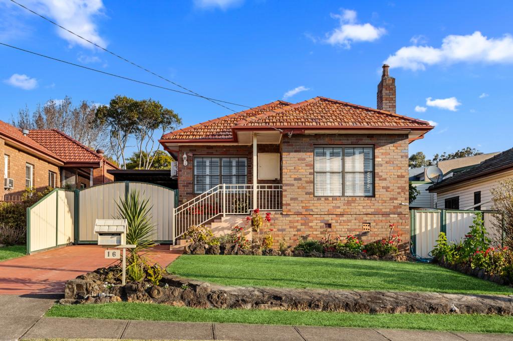 16 Fraser St, Westmead, NSW 2145