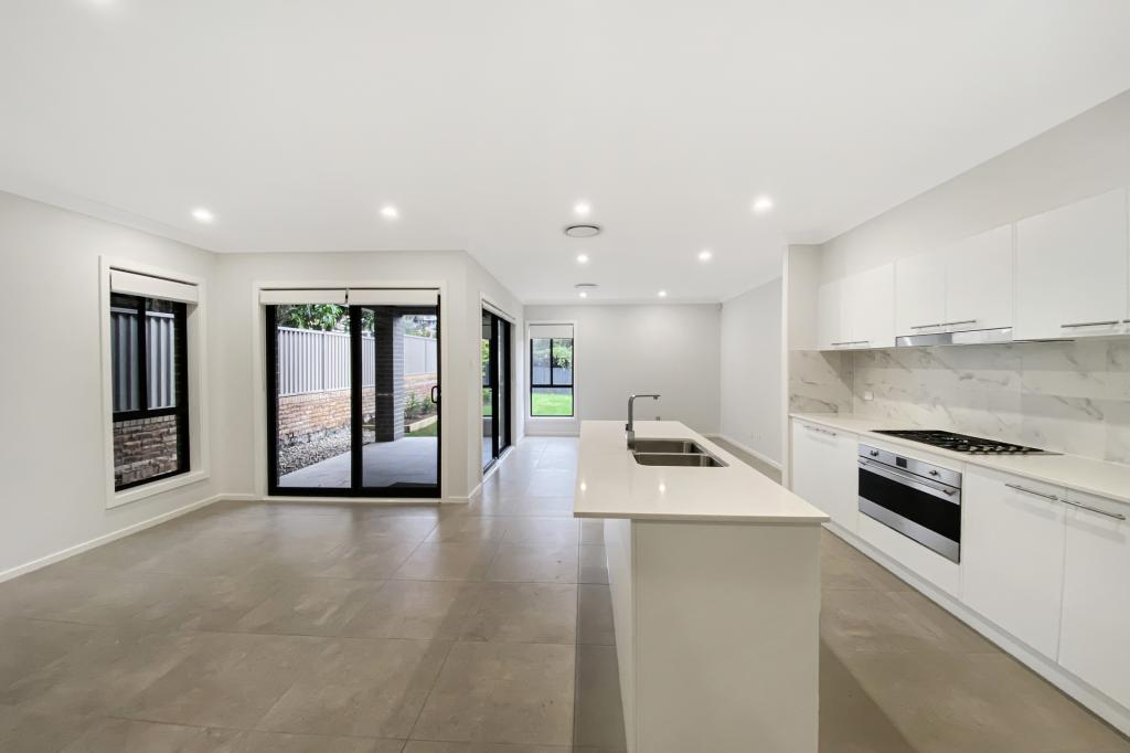 15 Commissioners Rd, Denistone, NSW 2114