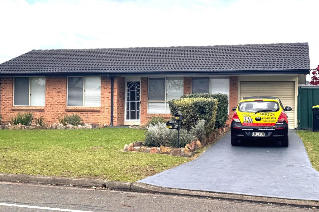 136 Buckwell Dr, Hassall Grove, NSW 2761