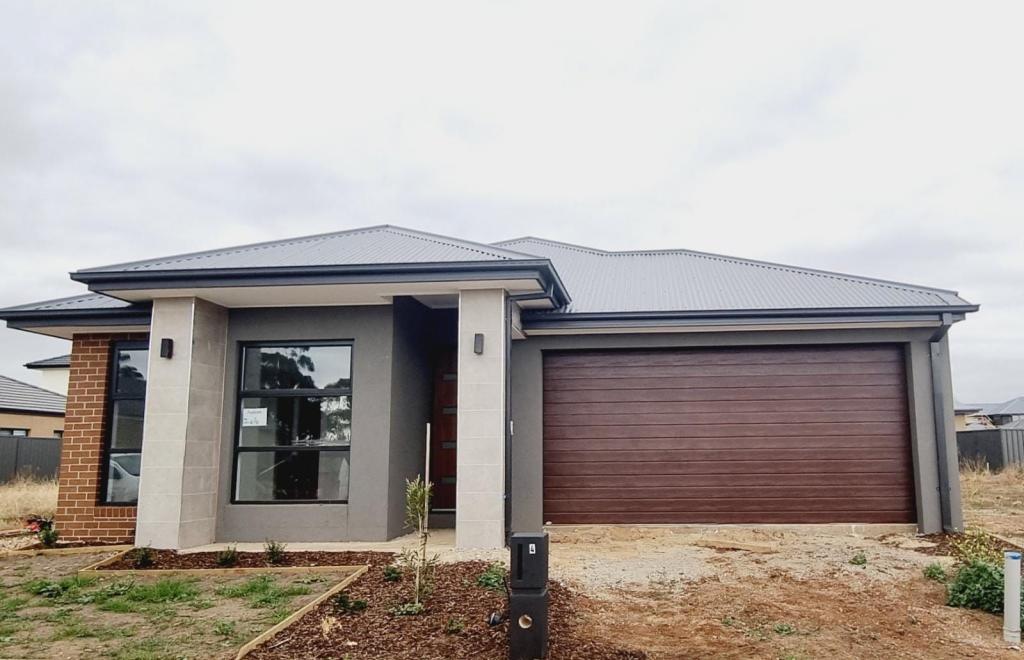 4 CORVO DR, TRUGANINA, VIC 3029