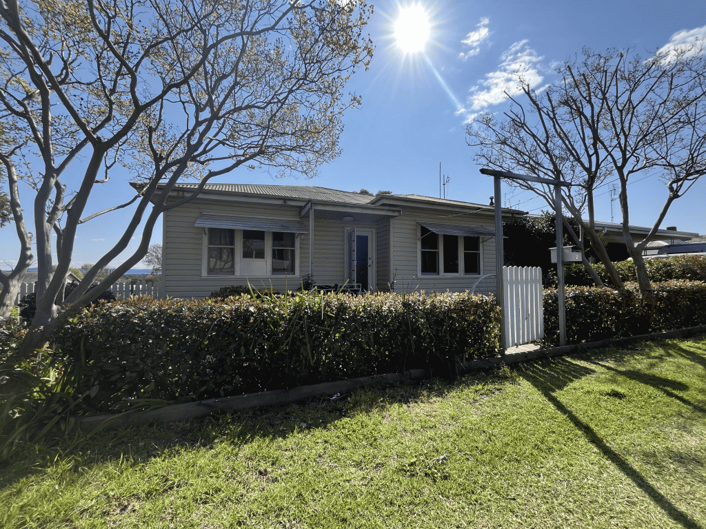 2 Nelson St, Cowra, NSW 2794