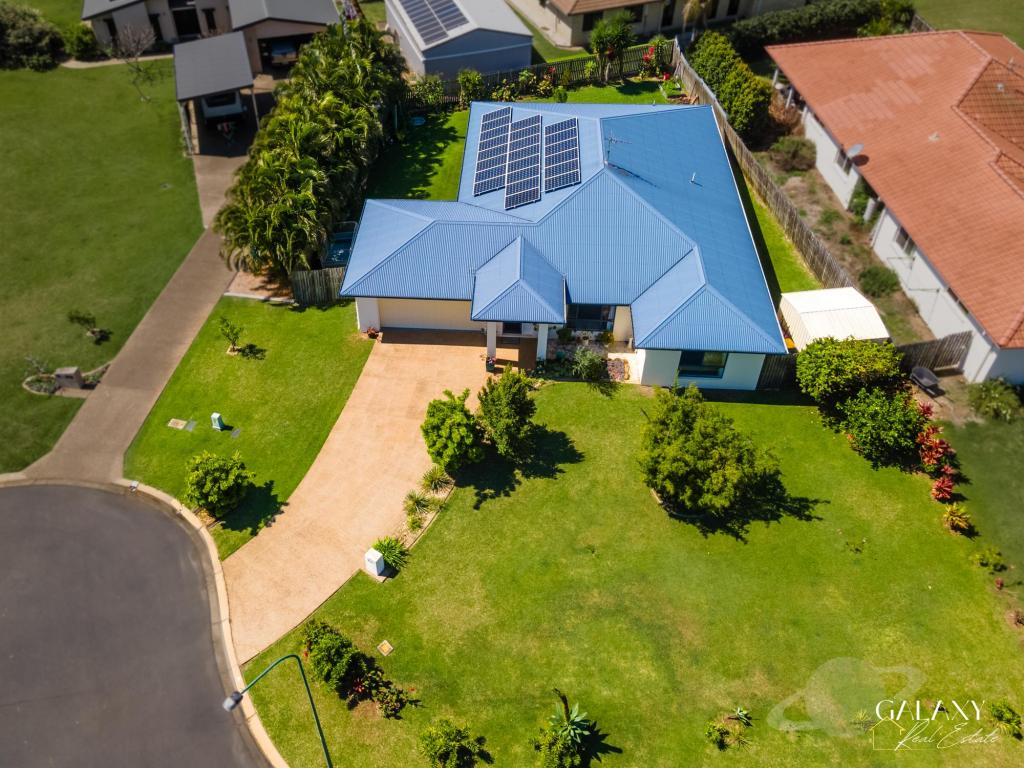 4 Betty Cl, Coral Cove, QLD 4670