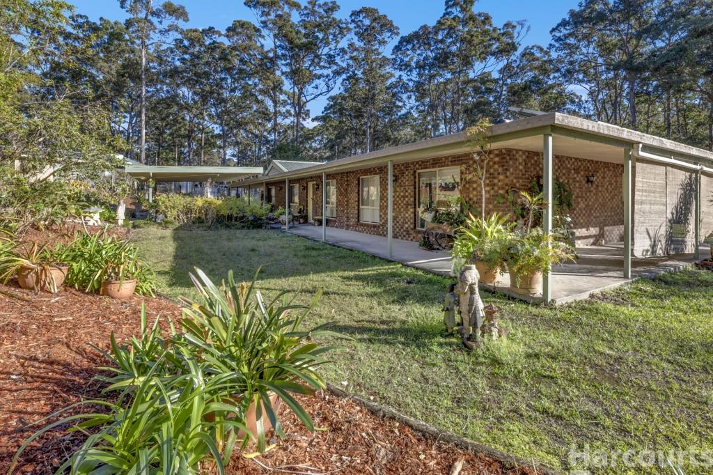 325 Crowther Dr, Kundabung, NSW 2441