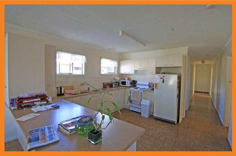 8 Flinders St, Currimundi, QLD 4551