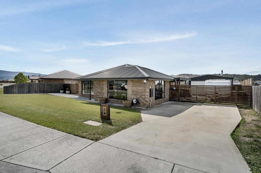 32 Menin Dr, Brighton, TAS 7030