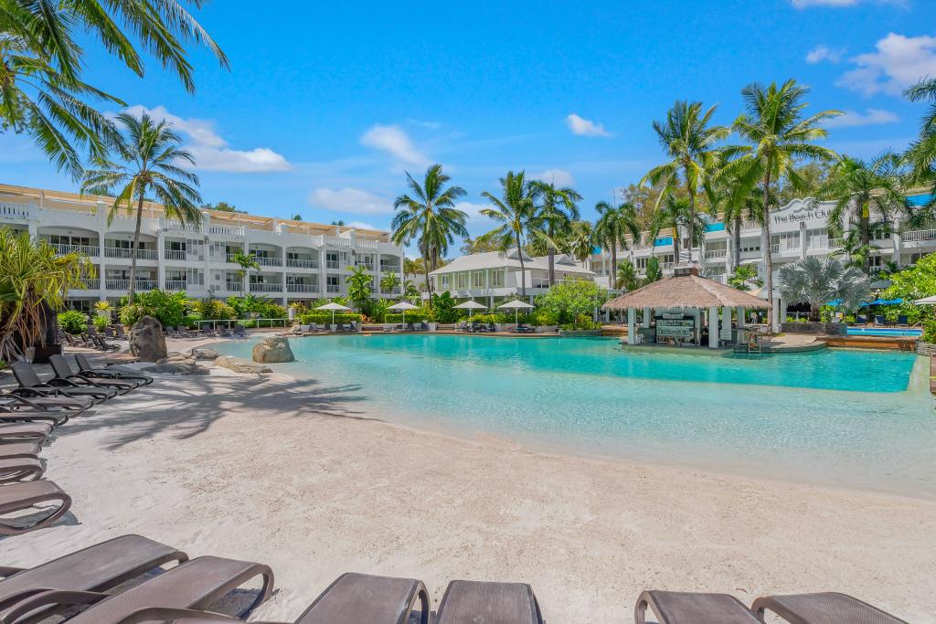 17/123-127 Williams Esp, Palm Cove, QLD 4879