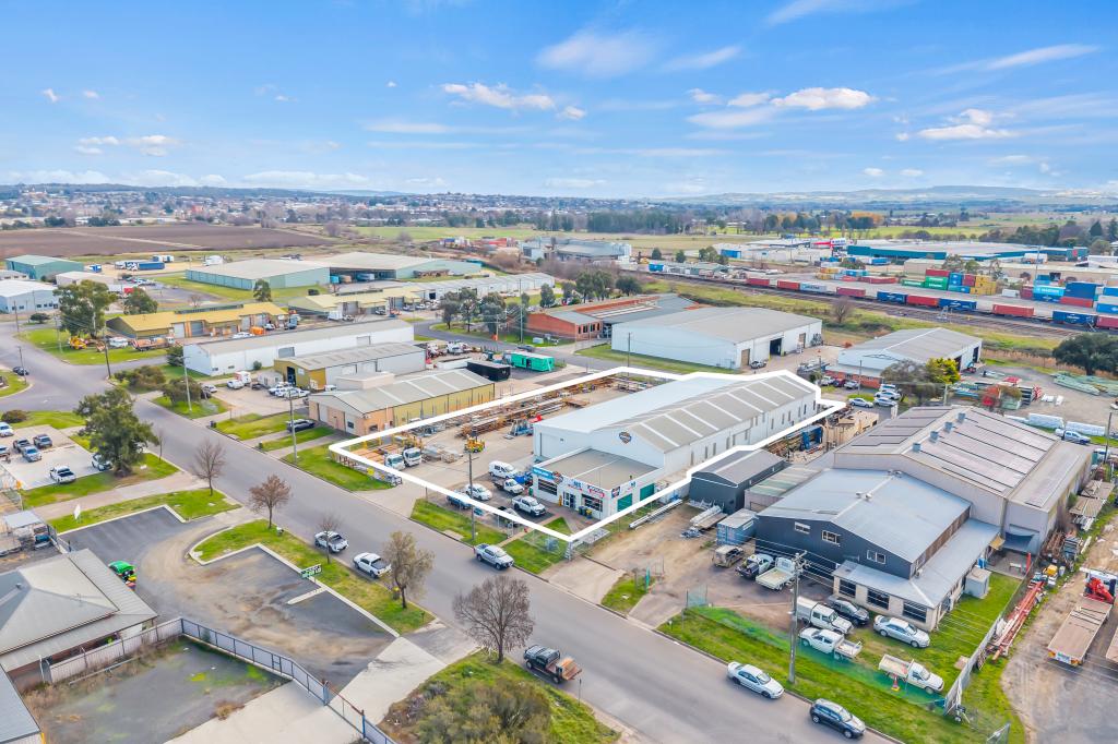 7 Toronto St, Kelso, NSW 2795
