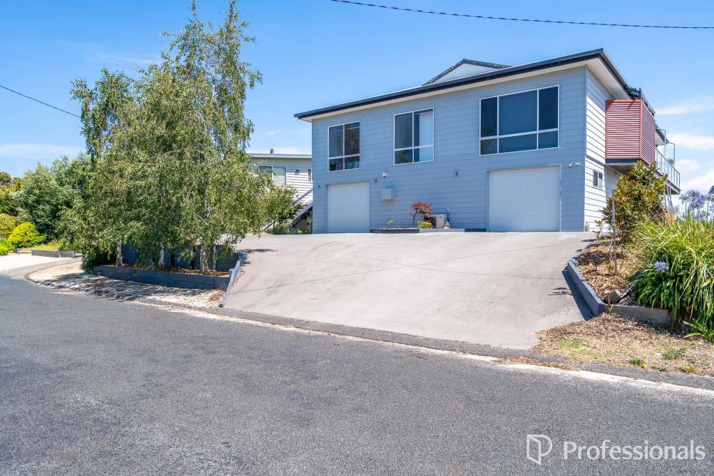 53 WATTLE GR, LOCH SPORT, VIC 3851