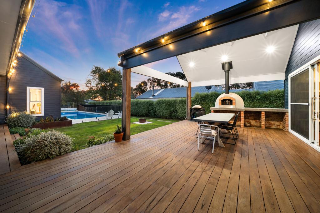 86 Cork St, Gundaroo, NSW 2620