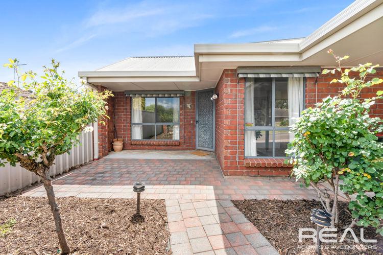 27 ST BURYAN CRES, GOLDEN GROVE, SA 5125