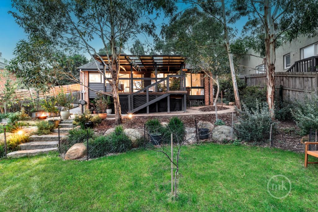 27 Snowball Rd, Eltham North, VIC 3095