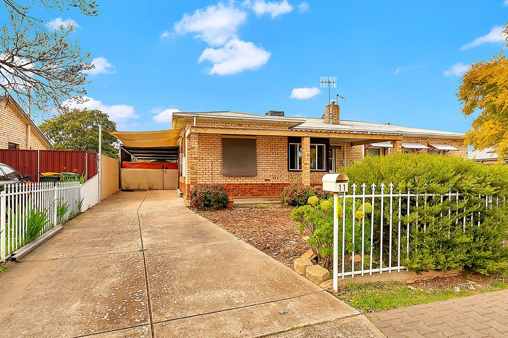 11 Guerin Rd, Elizabeth Vale, SA 5112