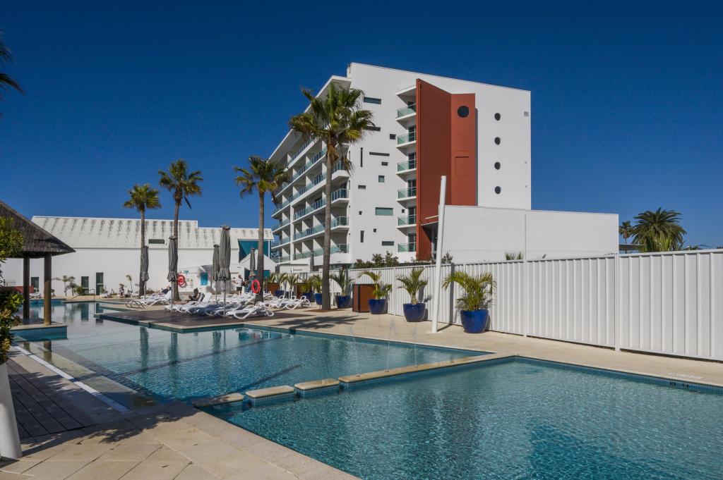 13/16 A Dolphin Dr, Mandurah, WA 6210