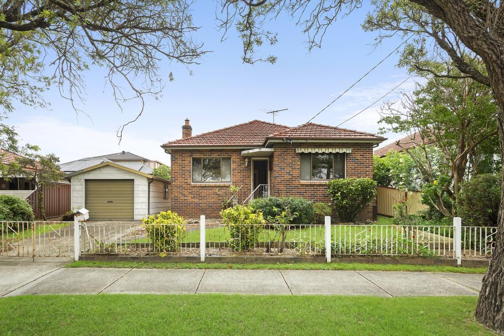 49 Alfred St, Clemton Park, NSW 2206