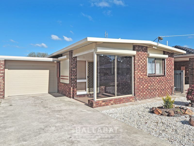 322 GLADSTONE ST, MARYBOROUGH, VIC 3465