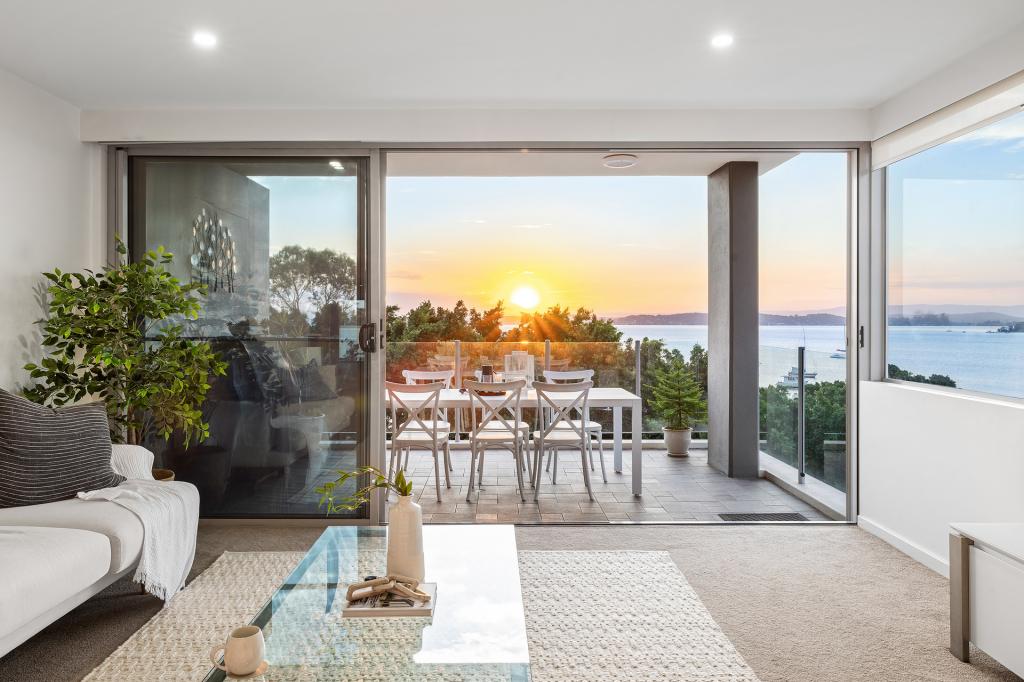 10/54-56 Brooks Pde, Belmont, NSW 2280