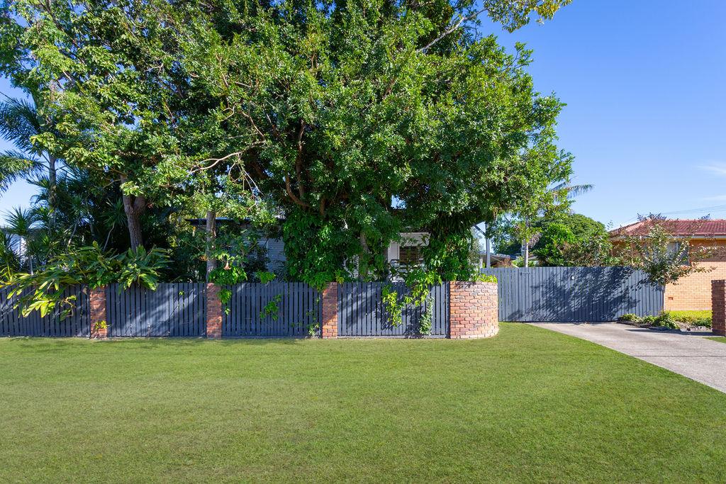 21 Minnis St, Eastern Heights, QLD 4305