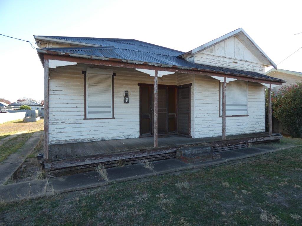 22 Shank St, Warracknabeal, VIC 3393