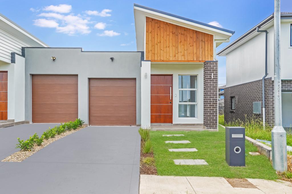 23b Long Reef Cct, Gregory Hills, NSW 2557