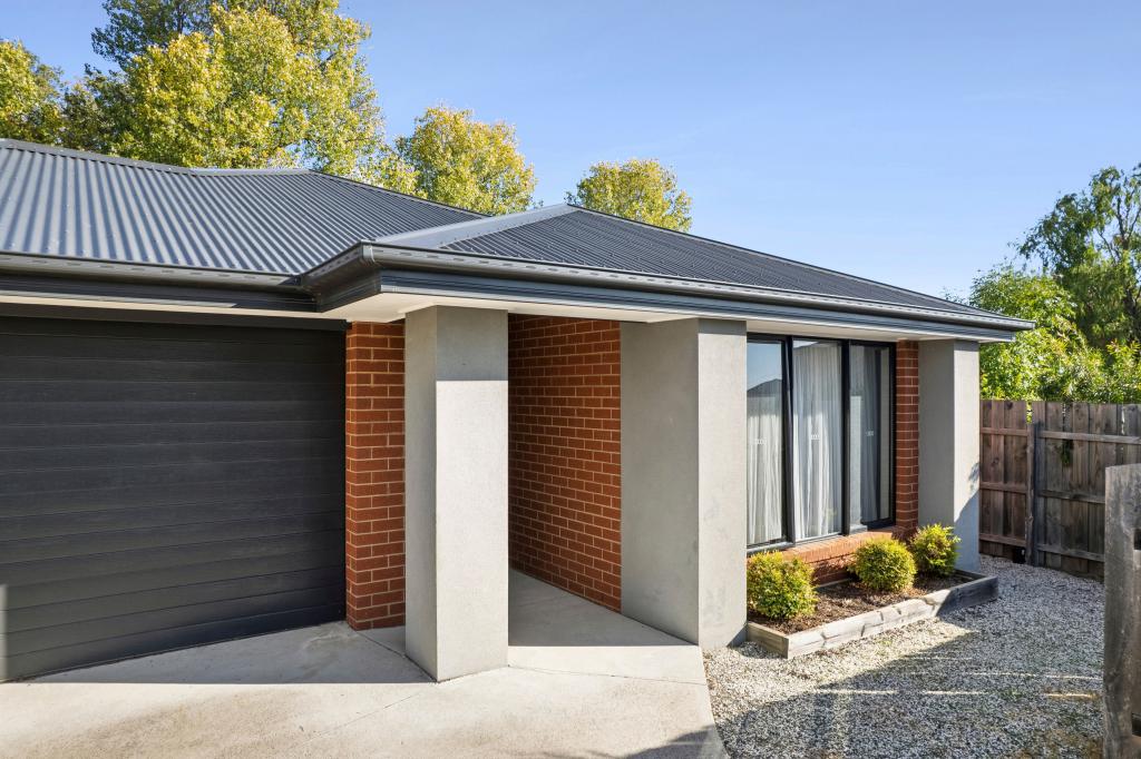 61a Beauchamp St, Kyneton, VIC 3444