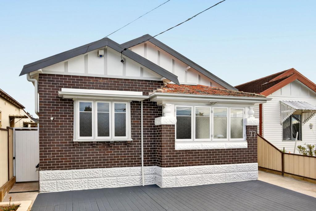 77 Rosemont St S, Punchbowl, NSW 2196