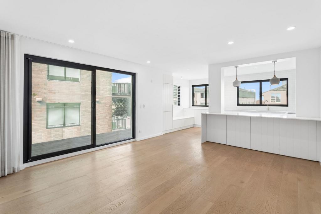 2/18 BONA VISTA AVE, MAROUBRA, NSW 2035