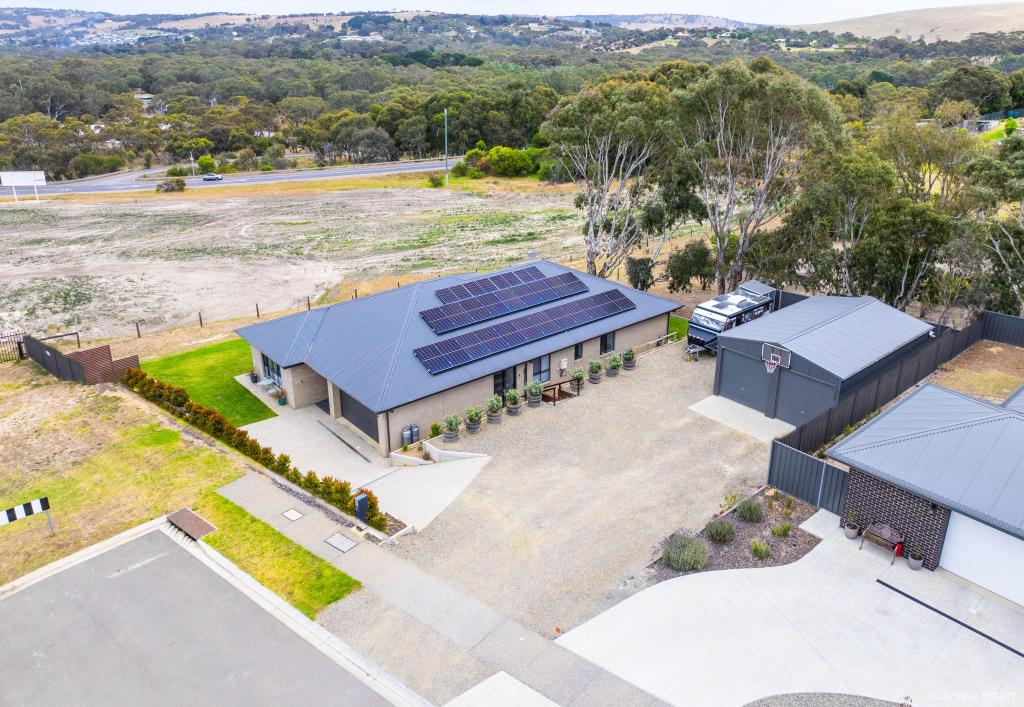 18 Imperial Cct, Victor Harbor, SA 5211